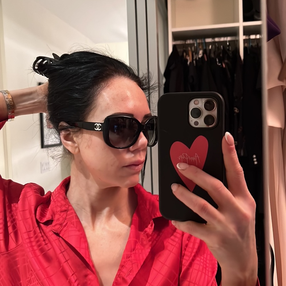 Chanel sunglasses. With box and case. - Picture 7 of 8